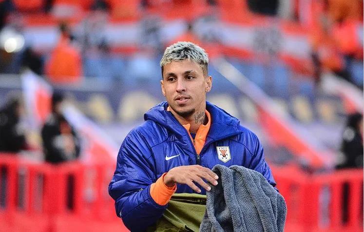 练组面前的, 即便他在其 练组面前的, 即便他在其