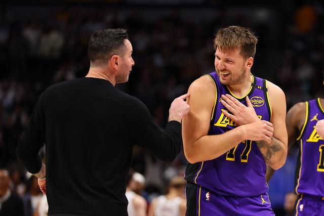 雷迪克已经, ue, Nguye